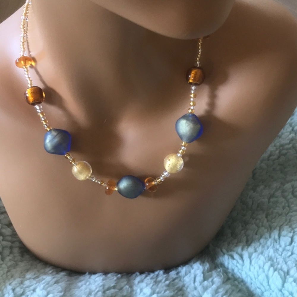 MURANO GLASS  Necklace. 18”